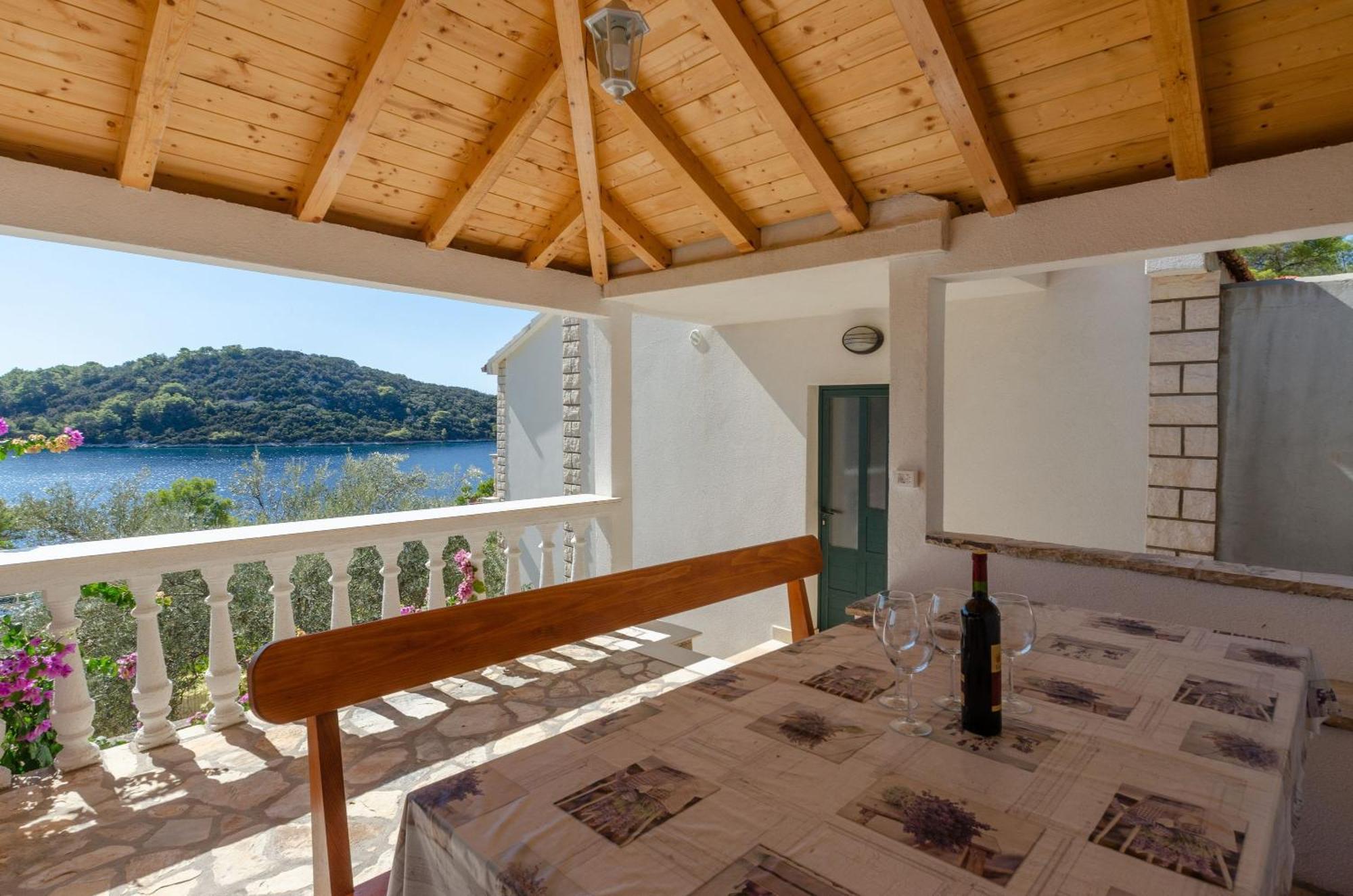 Panoramic Apartments Anic Blato  Exterior photo
