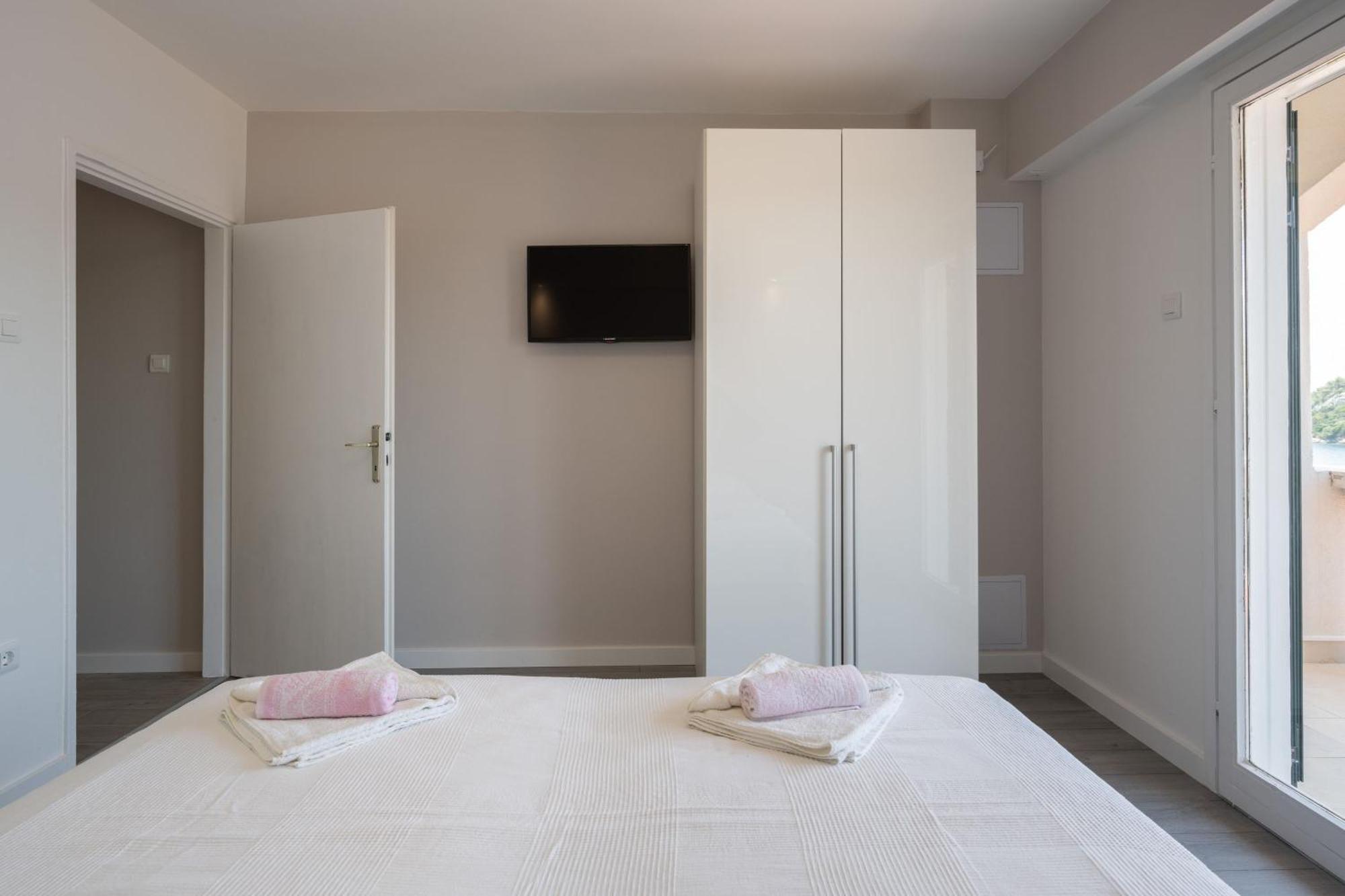 Panoramic Apartments Anic Blato  Room photo